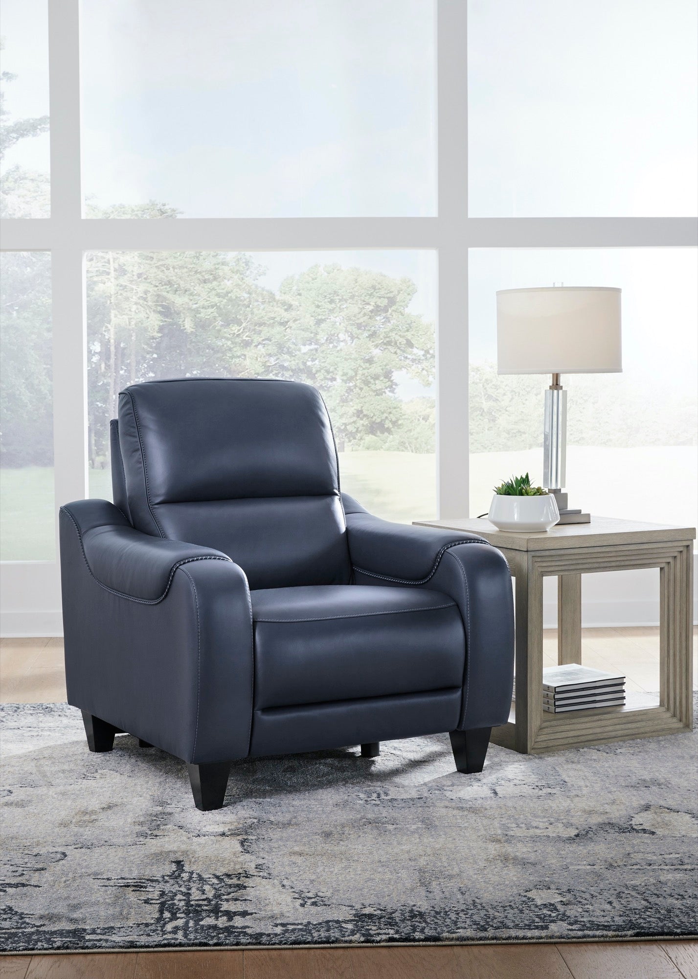 Makayla Power Recliner