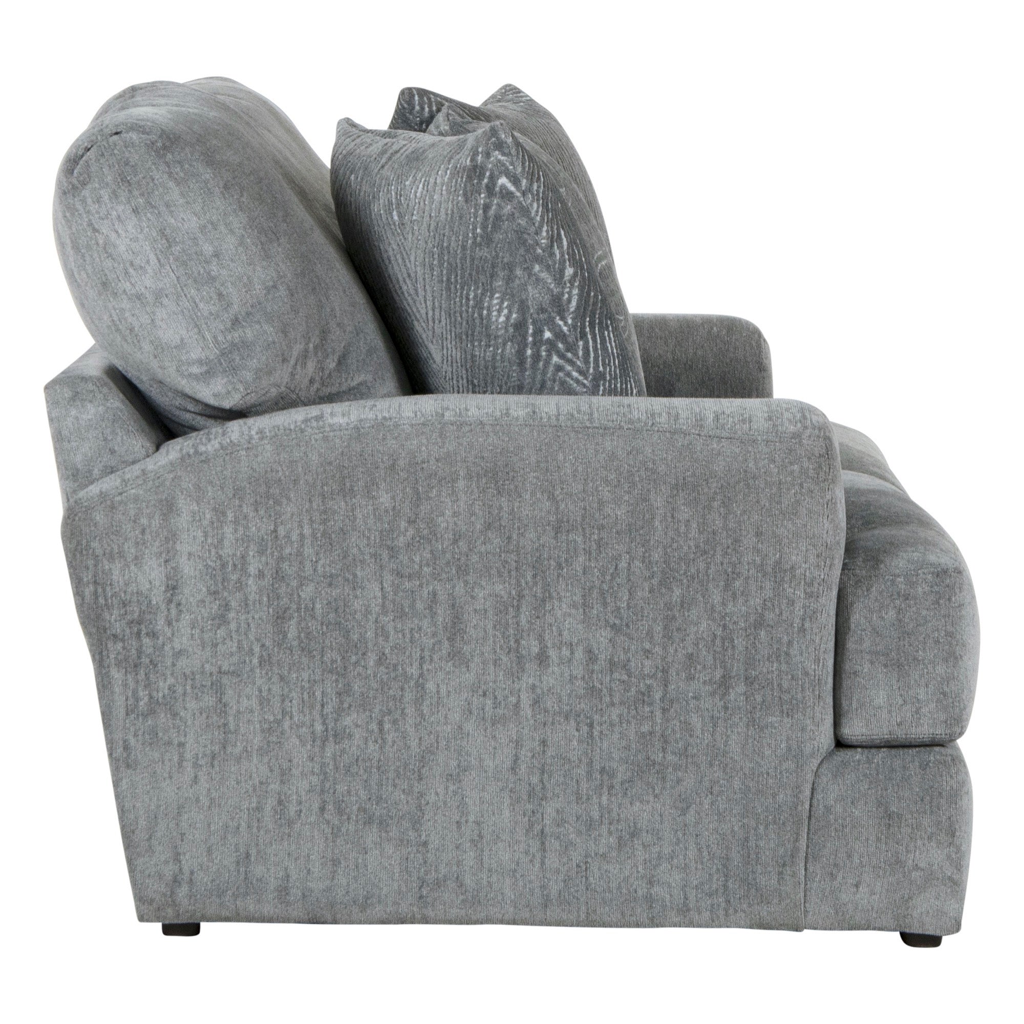 Lamar Loveseat