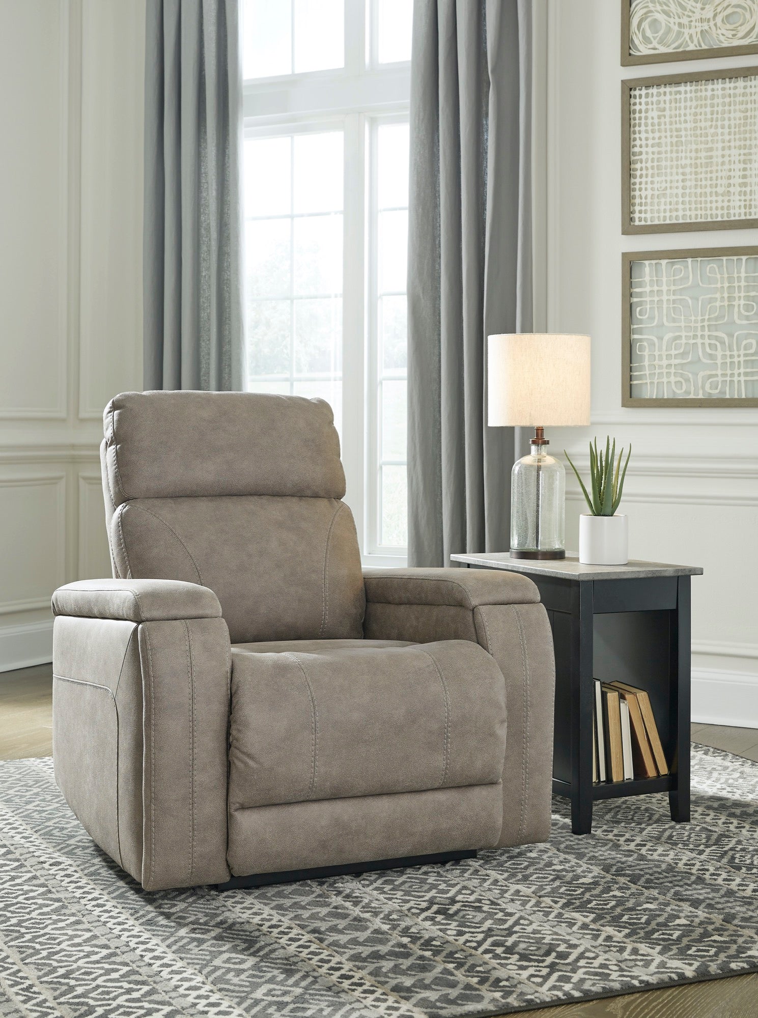 Rowlett Power Recliner