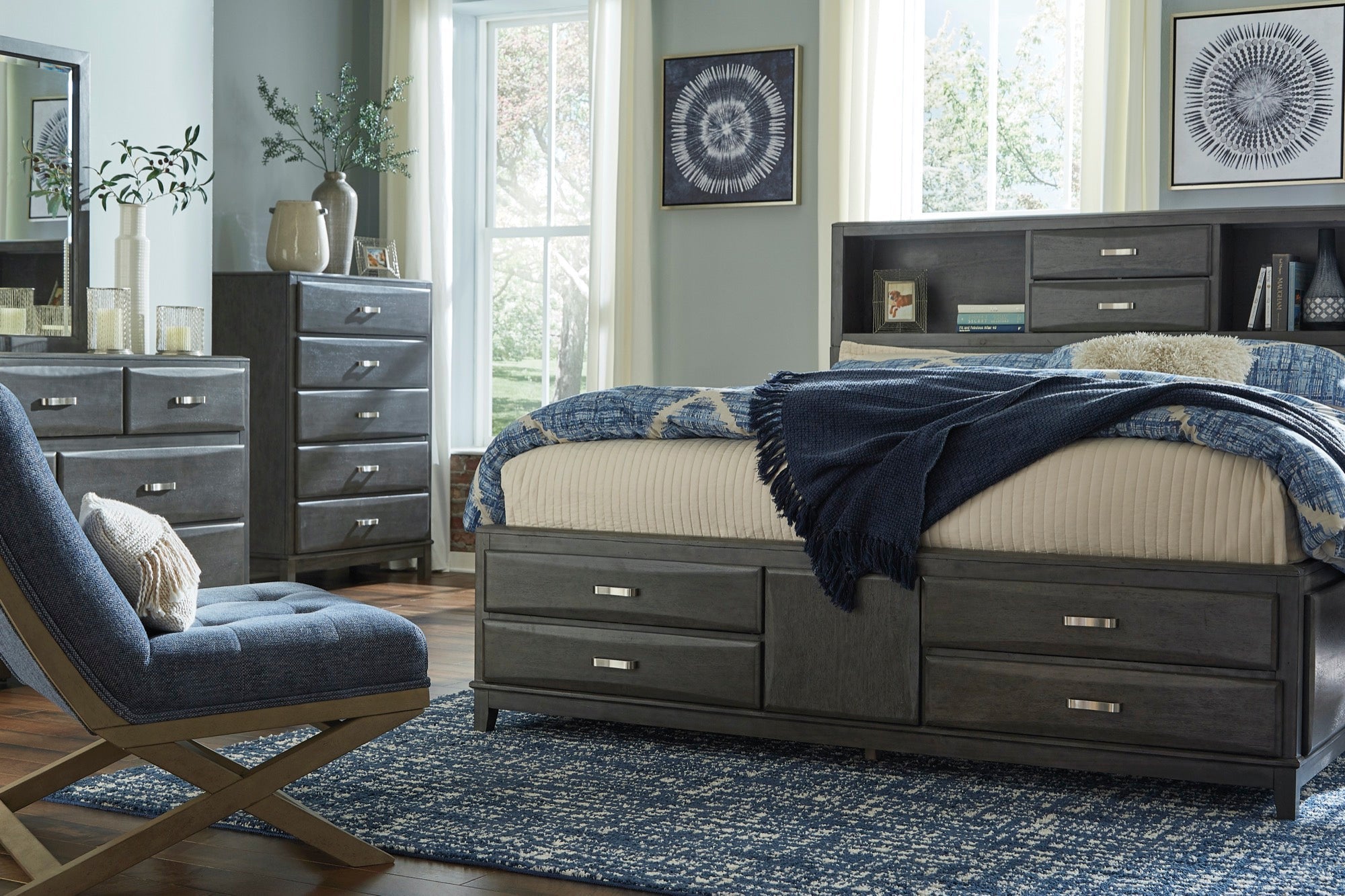 Caitbrook King Storage Bed