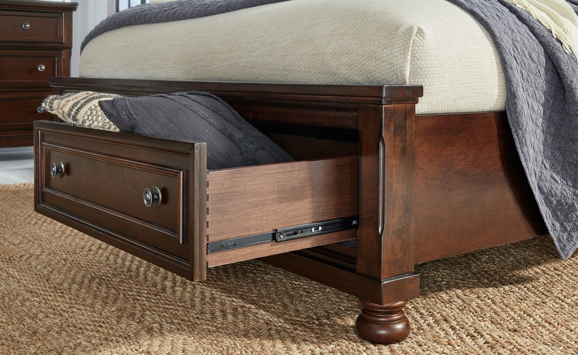 Porter King Storage Bed