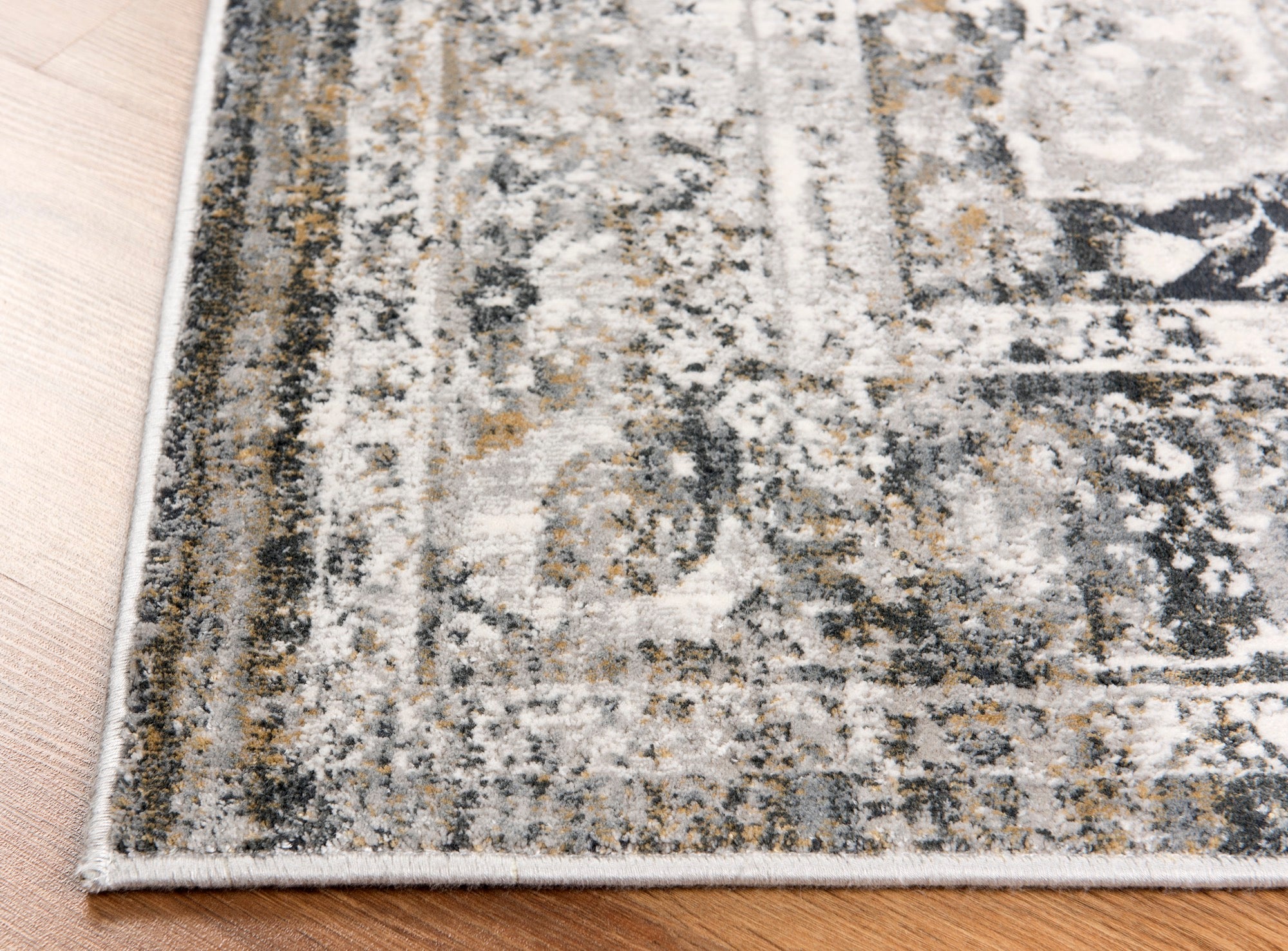 Christian 5x7 Grey Area Rug