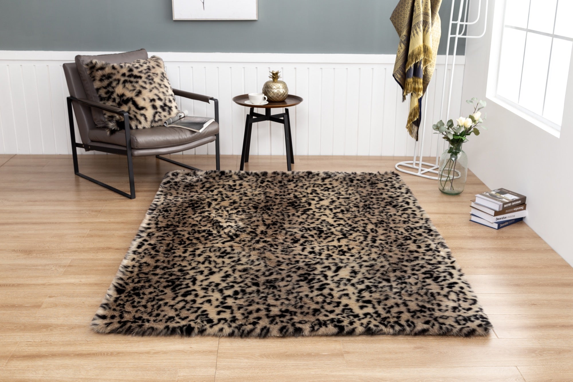 Luxury Leopard Print 5x7 Area Rug