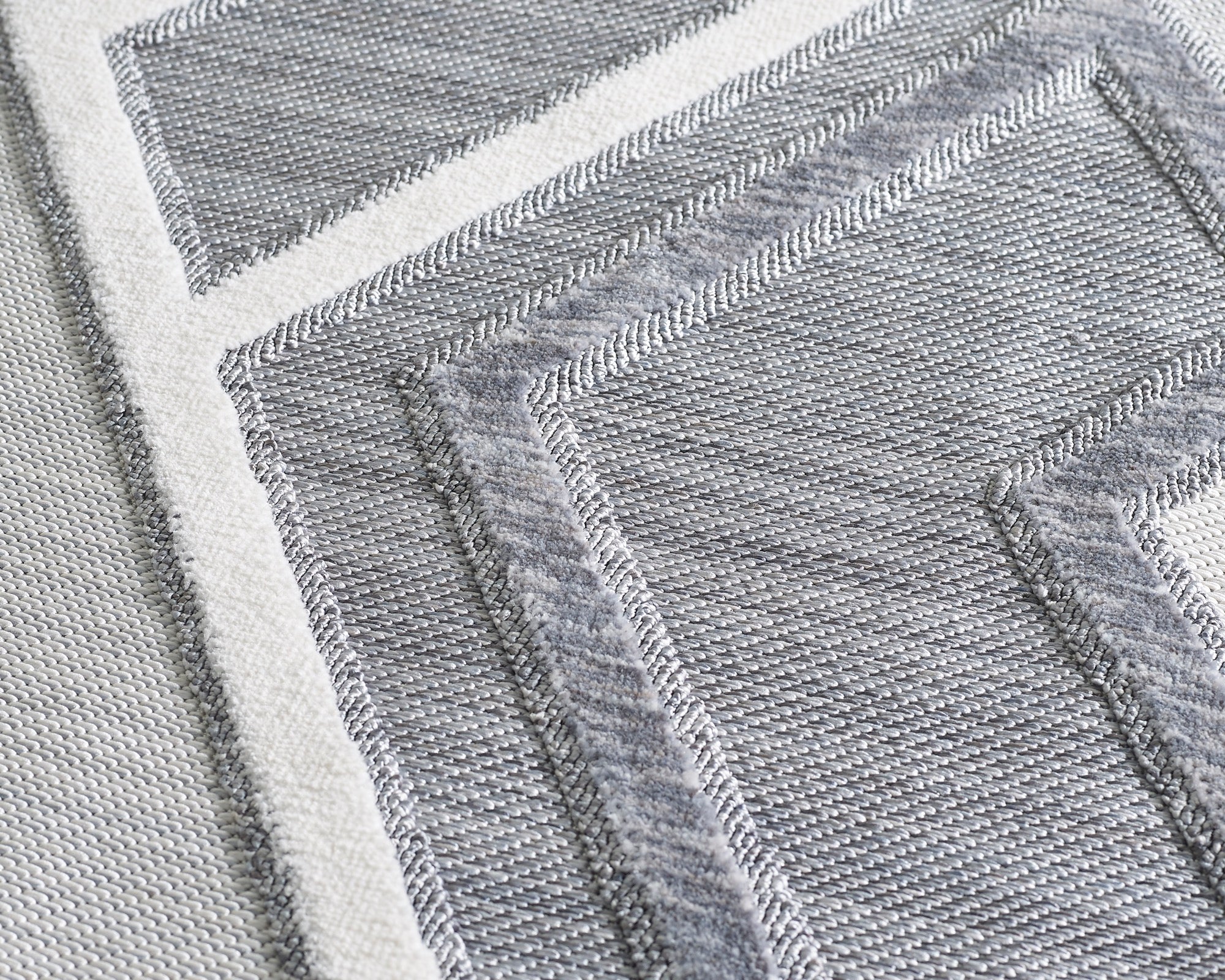 Milos 5x8 Grey Area Rug