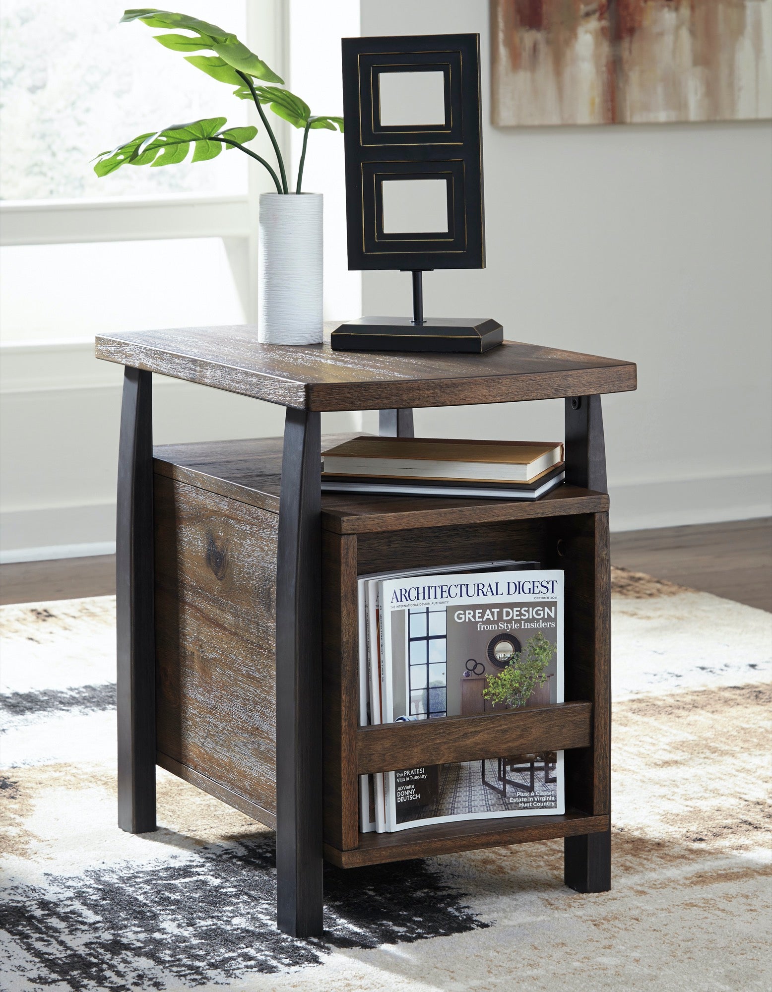 Vailbry Chairside End Table