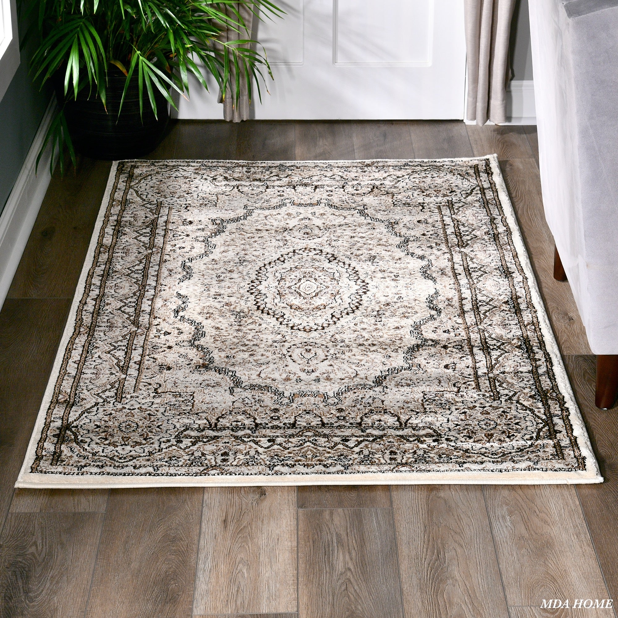 Tabriz 8x11 Cream Area Rug